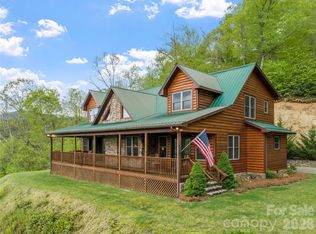 370 Appaloosa Trl, Burnsville, NC 28714