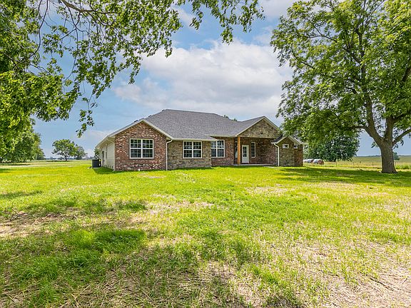 5724 North Farm Rd 43, Ash Grove, MO 65604 | Zillow