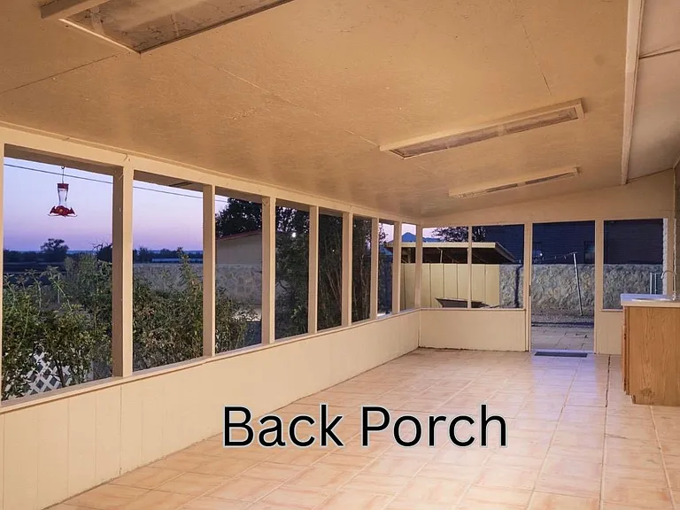 2555 San Andres Dr — Photo 4