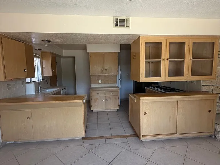 56615 Bonanza Dr — Photo 9