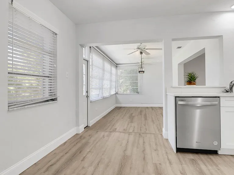 1120 Sandpiper St — Photo 23