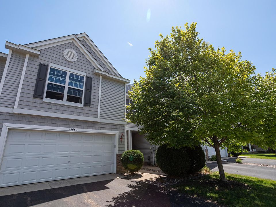 1st image of 15443 Foster Dr N