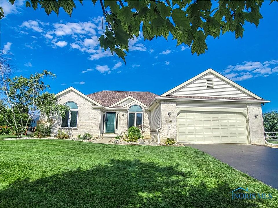 1st image of 25349 Ramblehurst Dr