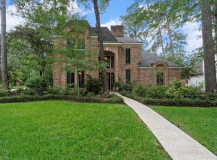 23 Tanager Trl, Spring, TX 77381