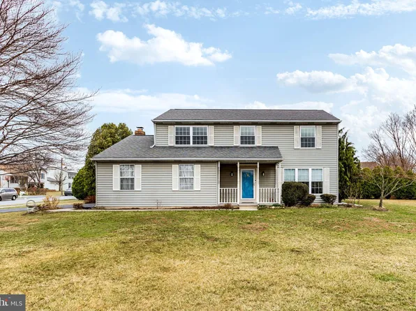 4649 Laurel Ridge Dr, Harrisburg, PA 17110