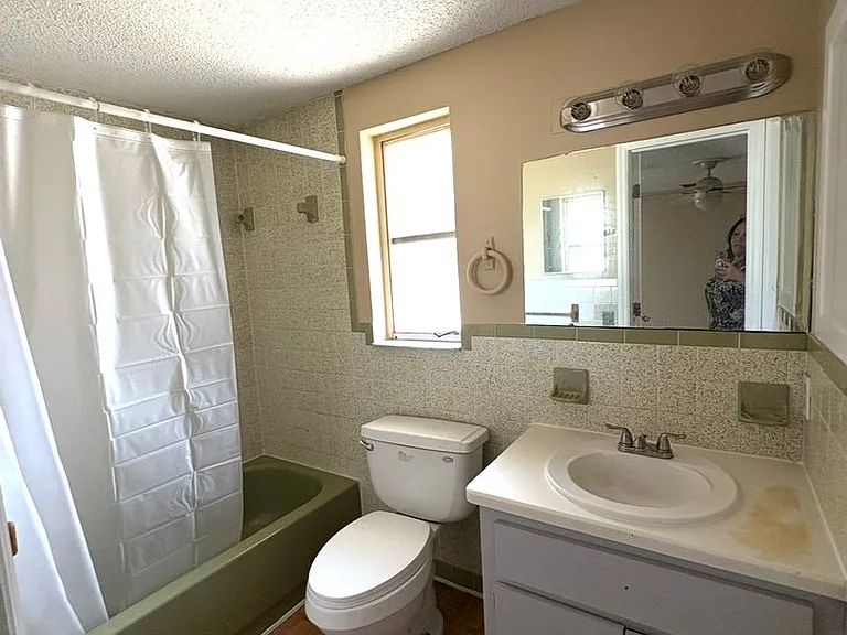 6707 Lenoir Dr — Photo 11
