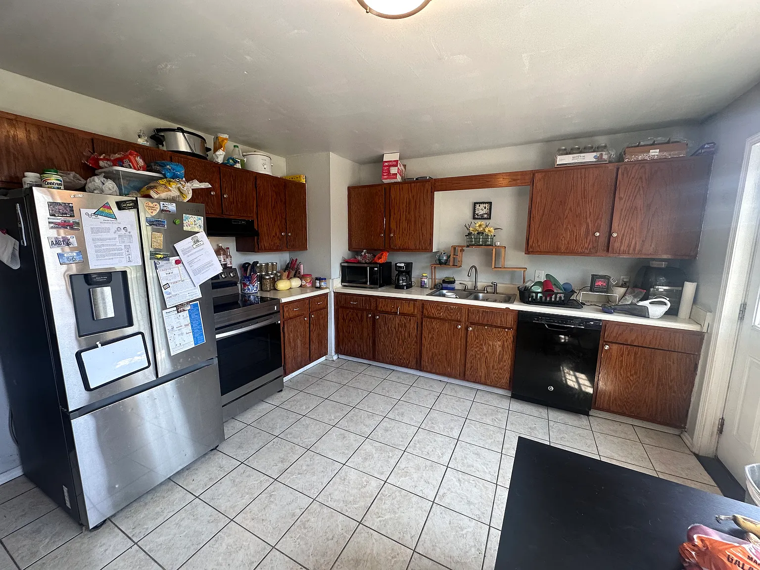 3 bed, 1434 sqft, $1,600 — Photo 4