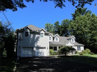 153 Devoe Rd, Chappaqua, NY 10514