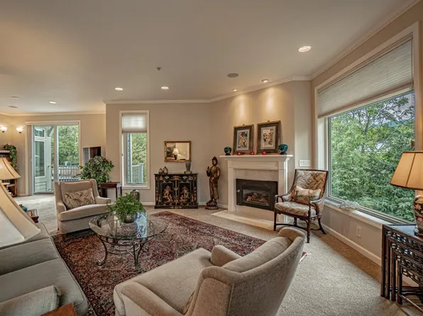 71 Water St APT 301, Ashland, OR 97520