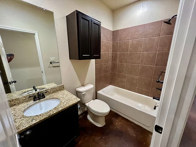 104 Stacy Ln — Photo 14
