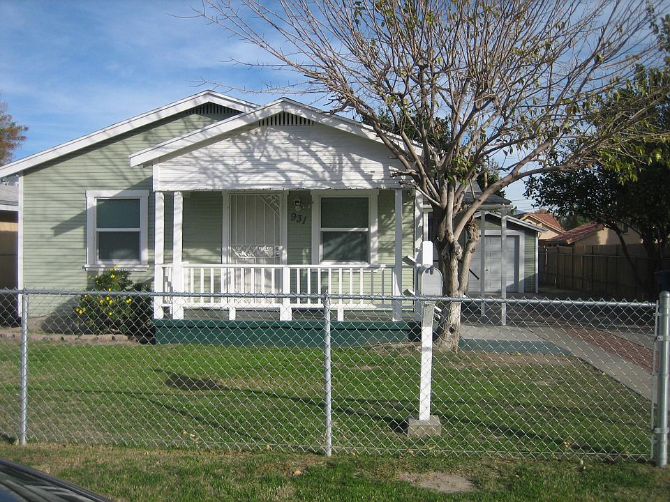 1st image of 931 N Pico Ave