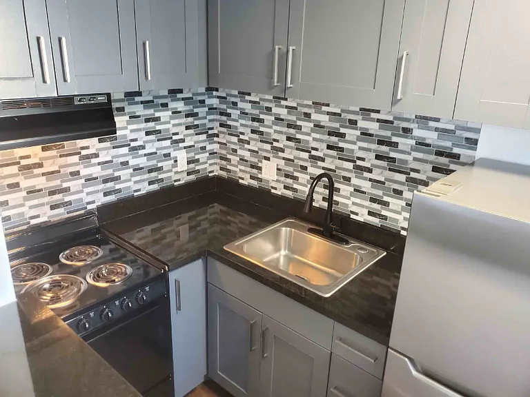 617 S 9th St — Photo 12