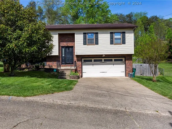 152 Timberlake Dr, Scott Depot, WV 25560