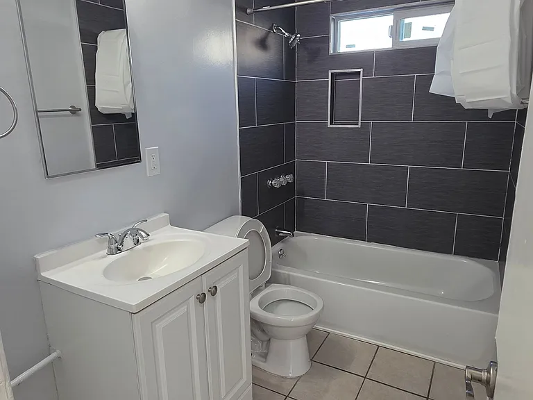 1033 W 253rd St #5 — Photo 11
