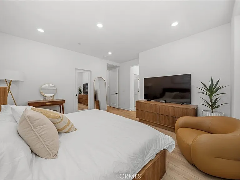 14135 Jonas Ct — Photo 18