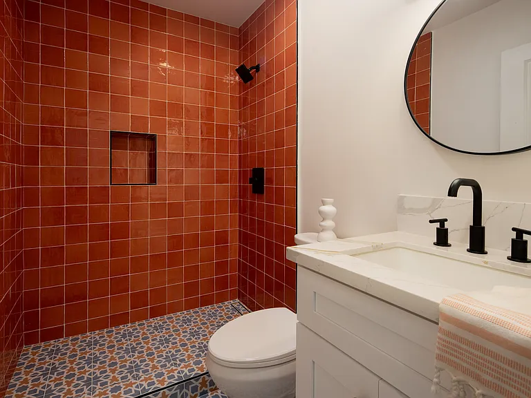 3380 Hamilton Way — Photo 5