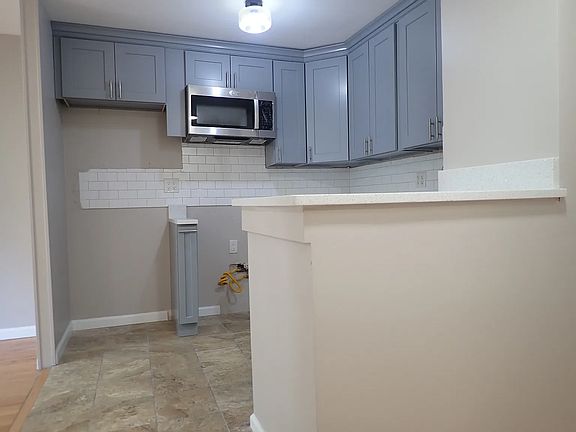 4th image of 1174 Sherman Ave APT 3