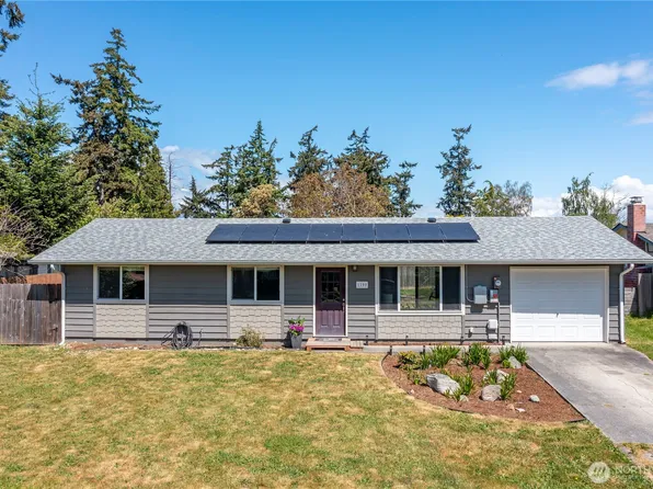 1100 Greenwood Street, Oak Harbor, WA 98277