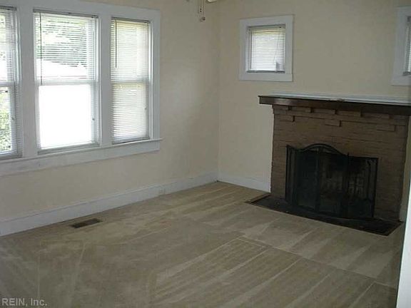 4th image of 9300 Belgrave Ave