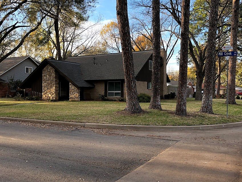 1st image of 109 Mill Creek Dr