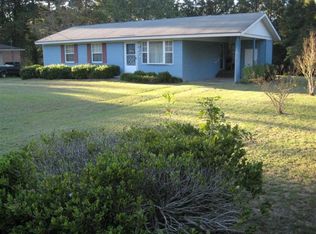 371 Libby Ln, Thomasville, GA 31757