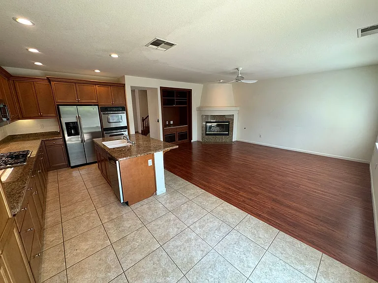 4270 Rimini Way — Photo 7
