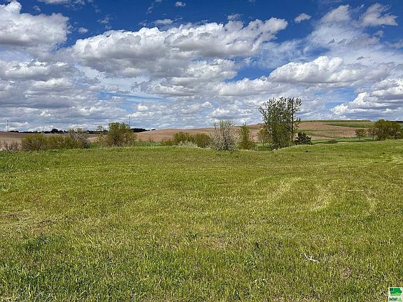 3rd image of 6200 Tiger Dr Lot 15