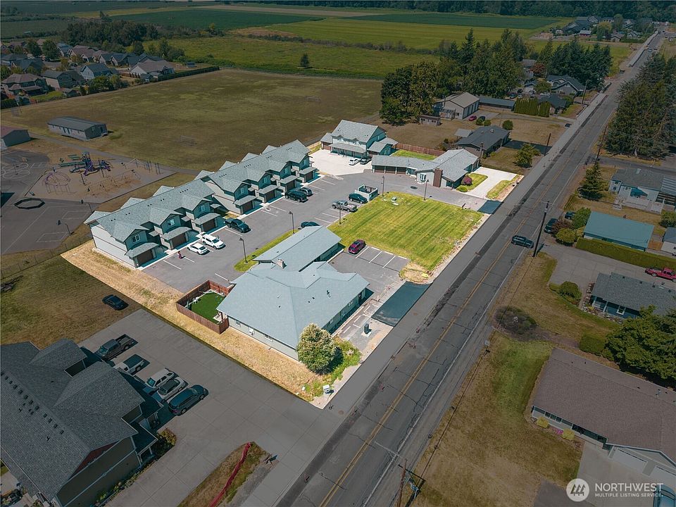 1st image of 610 Mead Avenue