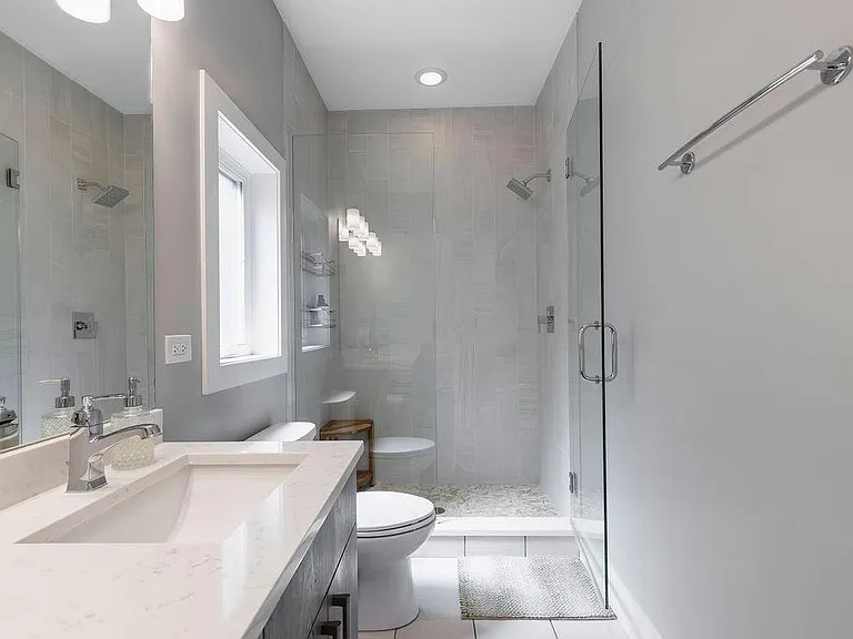 1725 S Ruble St — Photo 13
