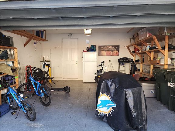 4th image of 3909 Sleepy Orange Lane #3909