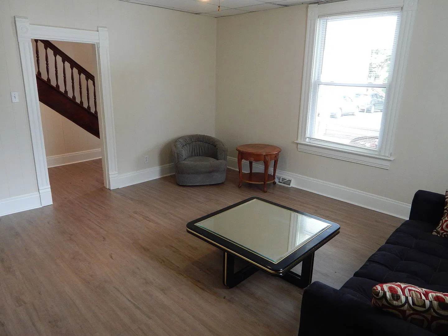 452 Melrose Street — Photo 4