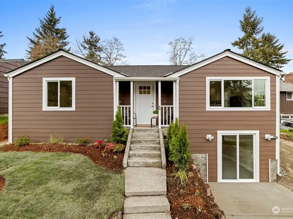 15627 10th Avenue SW, Burien, WA 98166