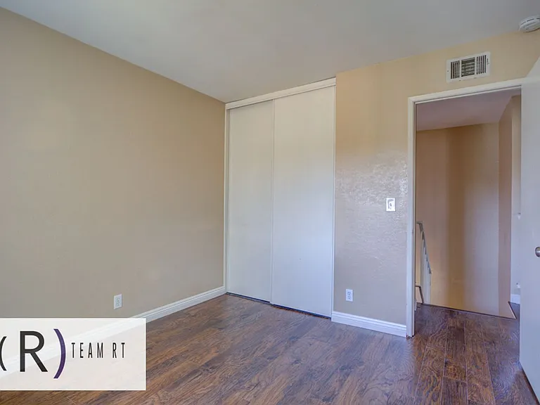 555 Azusa Ave #32 — Photo 25