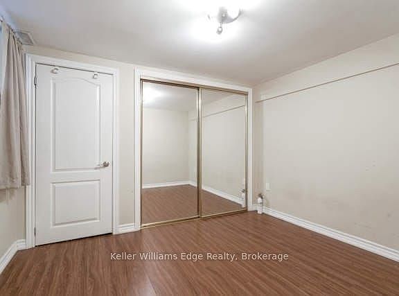 4th image of 5466 Randolph Cres
