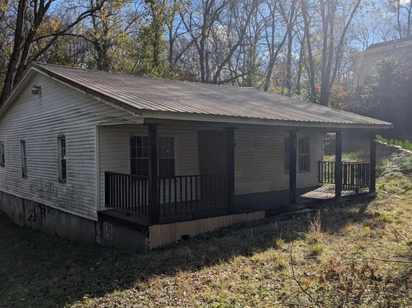 421 Oak St, Clarksville, TN 37042