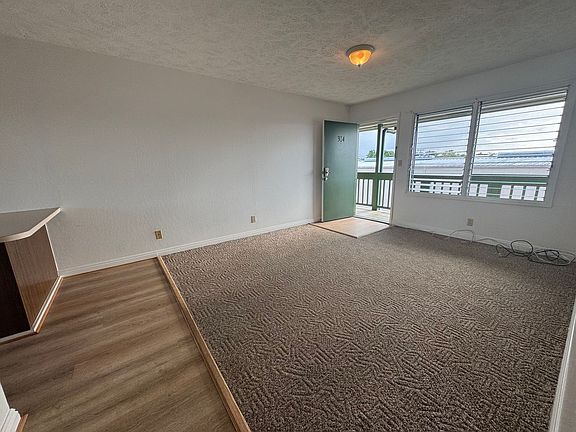 3rd image of 464 Kalanikoa St APT 304