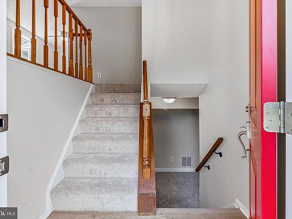 2nd image of 1807 Rustic Hill Ct