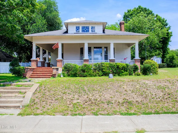 215 S Randolph Street, Rockingham, NC 28379
