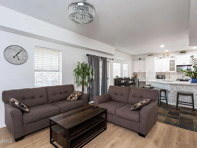 11015 W Laurelwood Ln — Photo 38