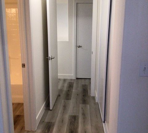 5th image of 2981 Duxbury Dr #X