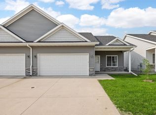 1333 Truman Ct NE #B, Cedar Rapids, IA 52402