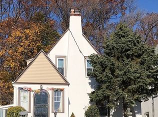 21407 Whitehall Ter, Queens Village, NY 11427