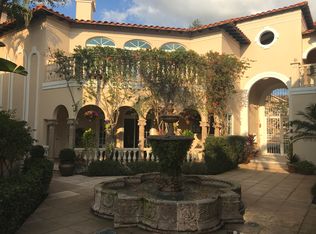 354 4th St S, Naples, FL 34102