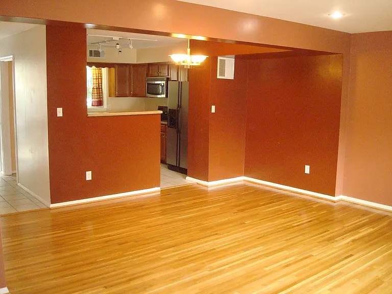 6525 Orono Ct — Photo 9