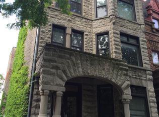 512 W Arlington Pl #3, Chicago, IL 60614