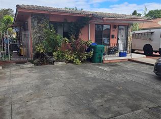 3171 SW 26th St, Miami, FL 33133