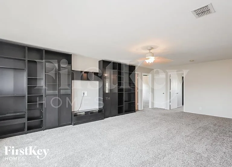 12707 Gardenia Pass — Photo 8
