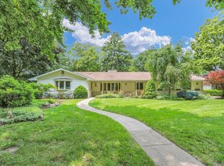 1711 Ridge Rd, Champaign, IL 61821