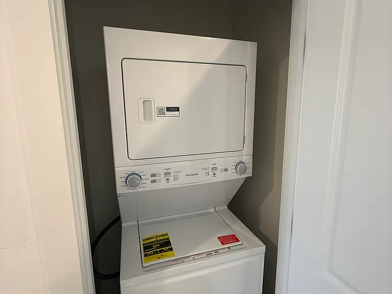 949 Prestige Pl — Photo 13