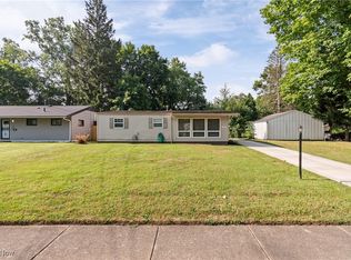1784 Delia Ave, Akron, OH 44320
